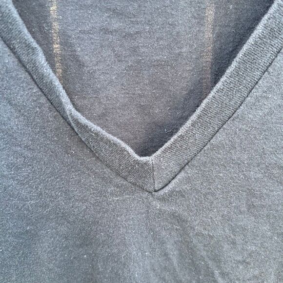 Men’s American Apparel tshirt short sleeve v-neck size xl - Picture 3 of 7